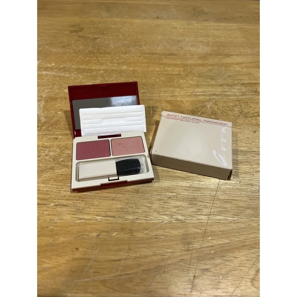Vintage Avon Natural Radiance Powder Blush‎ Duo Moody Melon/Wind Blown Rose